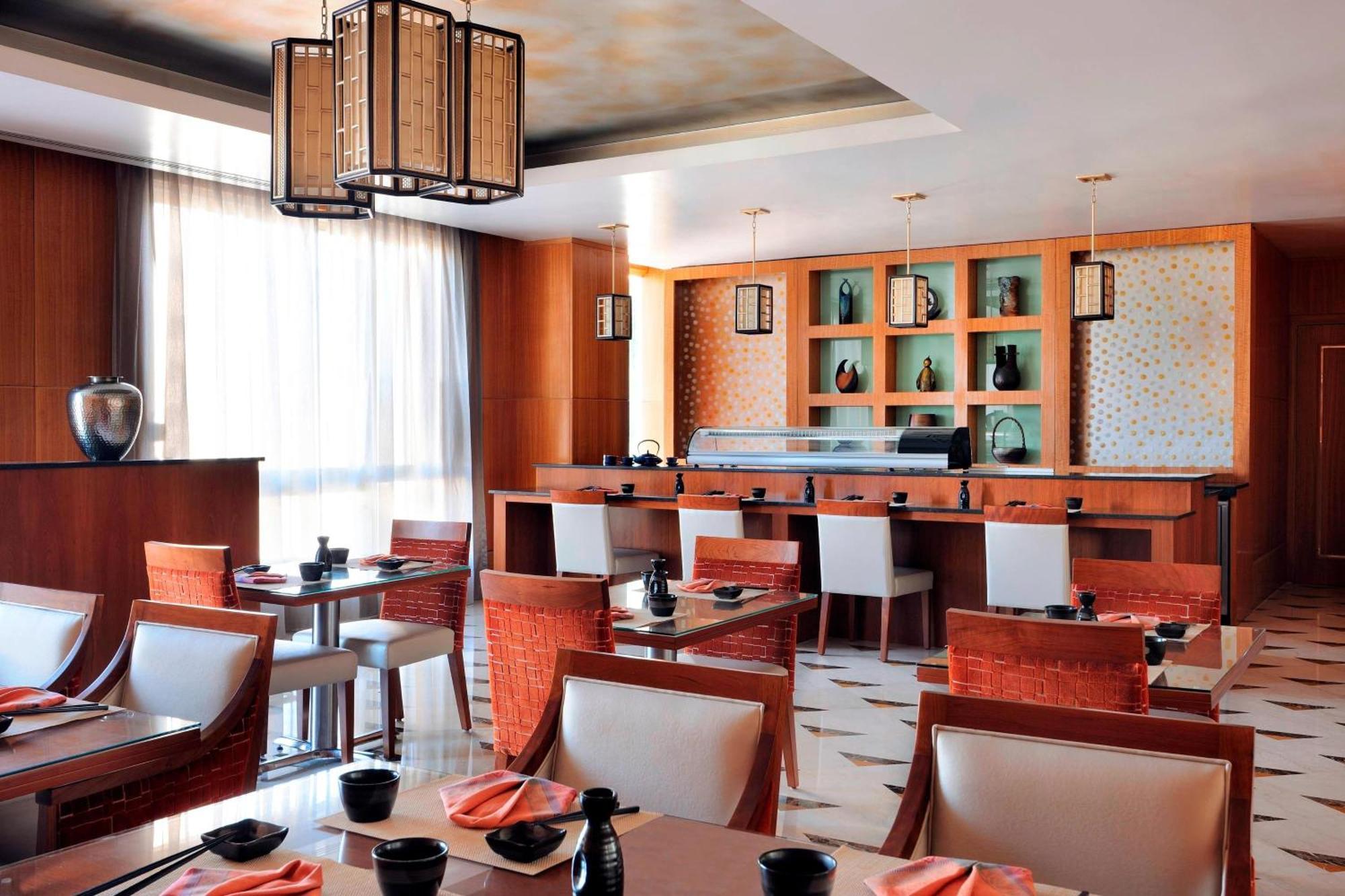 Courtyard By Marriott Kuwait City Exterior photo