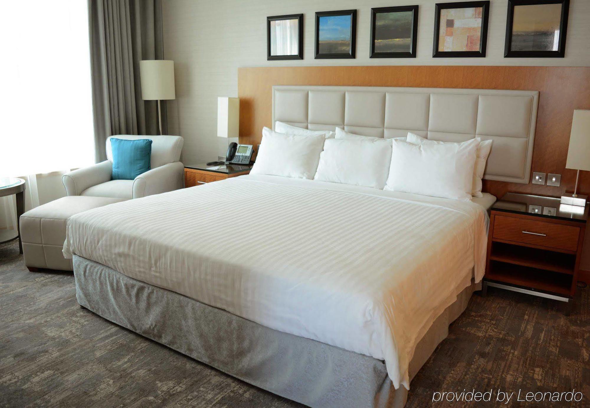 Courtyard By Marriott Kuwait City Exterior photo